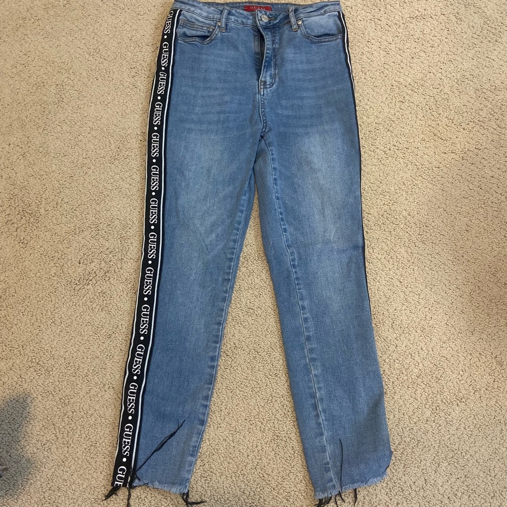 GUESS Super Stretchy Skinny Jeans